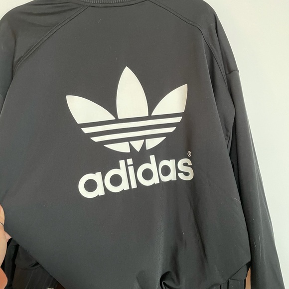 SOLD - ADIDAS bomber jacket. - Picture 5 of 5